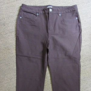 EUC Liz & Co. Brown Stretch Capri Crop Pants 10